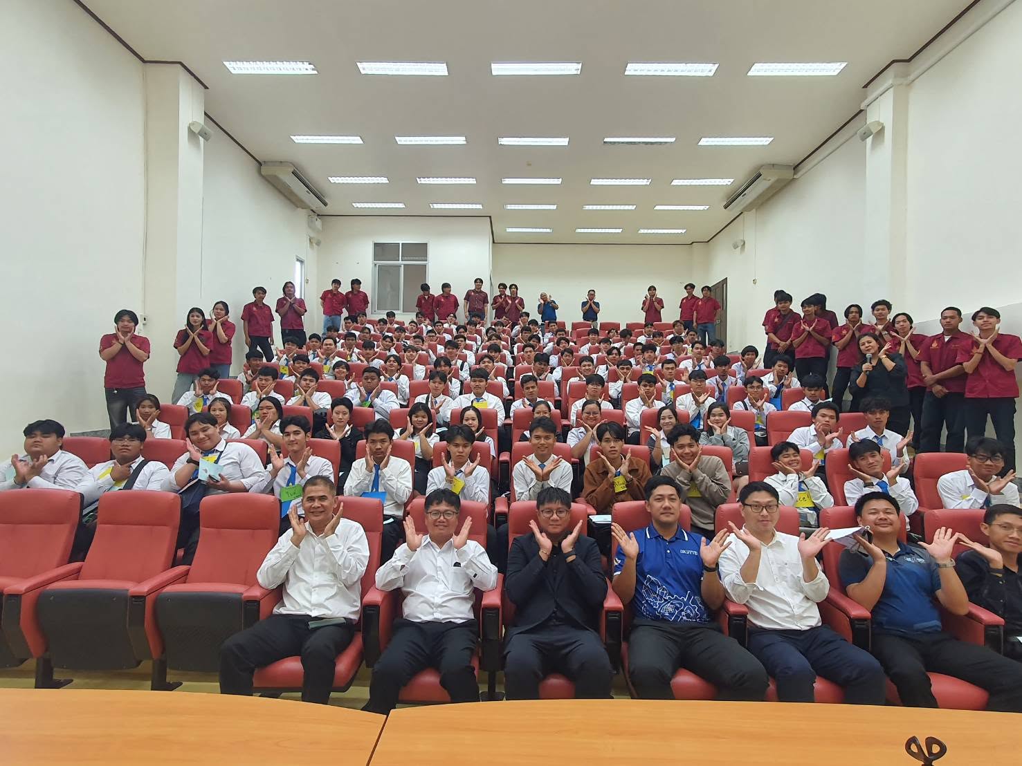 กิจกรรมปฐมนิเทศนักศึกษาใหม่ คณะวิศวกรรมศาสตร์บูรณาการและเทคโนโลยี ปีการศึกษา 2569